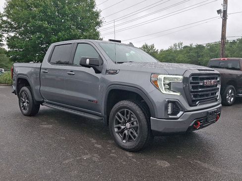 Used 2022 GMC Sierra 1500 AT4 w/ AT4 Premium Package image 1