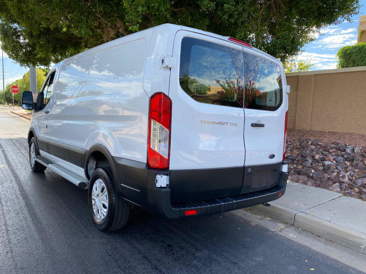 Used 2025 Ford Transit 250 Low Roof w/ Exterior Upgrade Package RWD image 53