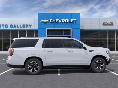 New 2026 GMC Yukon XL AT4 w/ AT4 Premium Package AWD/4WD image 6