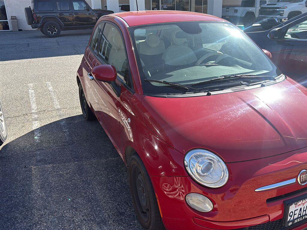 Used 2015 FIAT 500 Pop FWD image 2