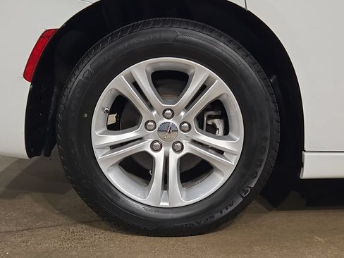 Used 2023 Dodge Charger SXT RWD image 17