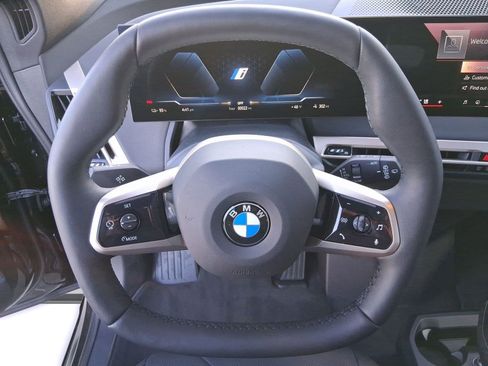 New 2026 BMW iX xDrive60 w/ Premium Package image 21