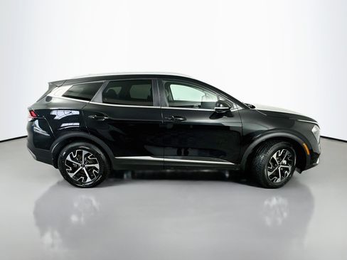 Used 2023 Kia Sportage EX AWD/4WD image 8