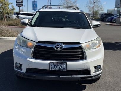 Used 2015 Toyota Highlander XLE