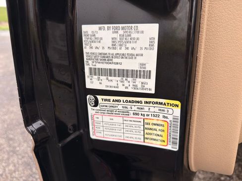 Used 2013 Ford F150 Lariat w/ Luxury Equipment Group AWD/4WD image 19