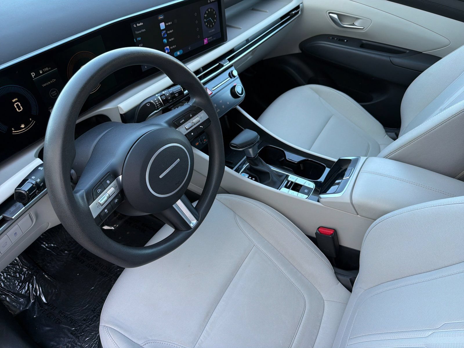 Used 2025 Hyundai Tucson SEL FWD image 9