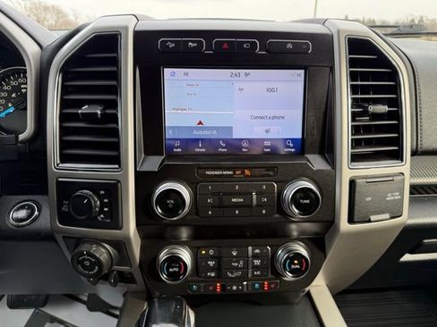 Used 2020 Ford F150 Lariat w/ Equipment Group 502A Luxury image 15