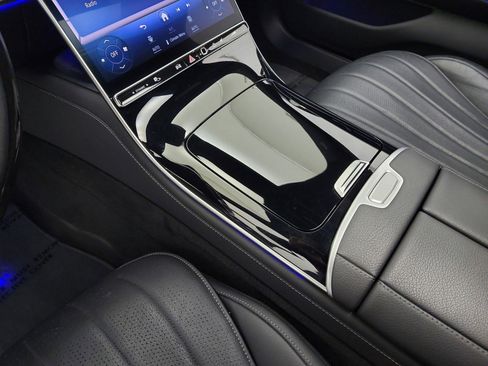 Used 2023 Mercedes-Benz S 500 4MATIC image 11