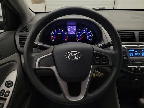 Used 2017 Hyundai Accent SE FWD image 22