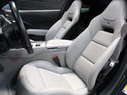 Used 2019 Chevrolet Corvette Grand Sport RWD image 41