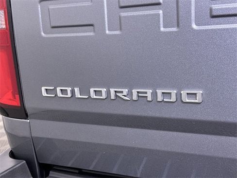 Used 2022 Chevrolet Colorado LT w/ Fleet Safety Package image 32