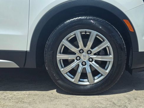 Used 2019 Cadillac XT4 Premium Luxury FWD image 31