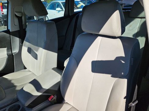 Used 2007 Volkswagen Passat 2.0T image 11