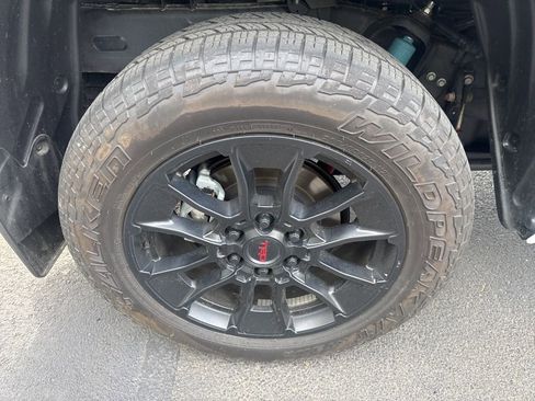 Used 2025 Toyota Tundra Limited w/ TRD Off-Road Package image 17