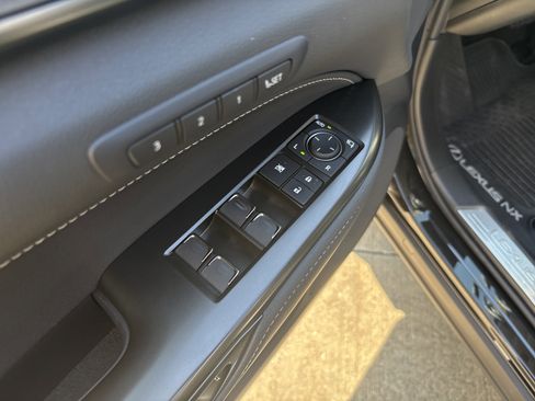 Used 2025 Lexus NX 450h+ AWD w/ Luxury Package image 15