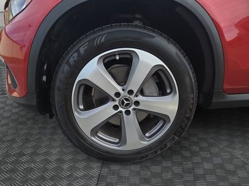 Used 2018 Mercedes-Benz GLC 300 image 34