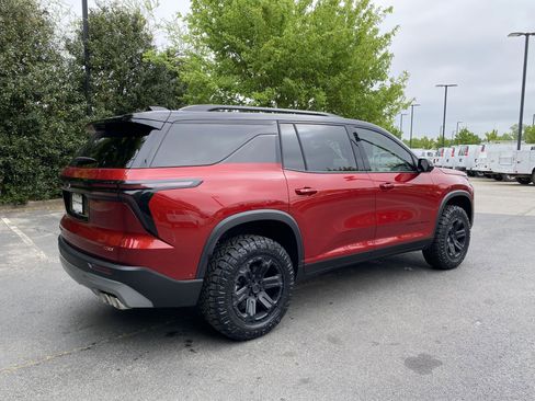 New 2026 Chevrolet Traverse Z71 image 9