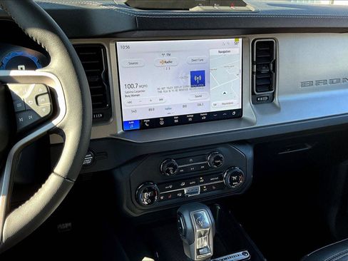 New 2025 Ford Bronco Outer Banks AWD/4WD image 7