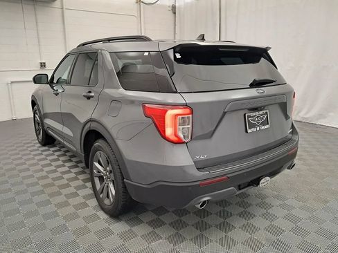 Used 2021 Ford Explorer XLT w/ Equipment Group 202A AWD/4WD image 3