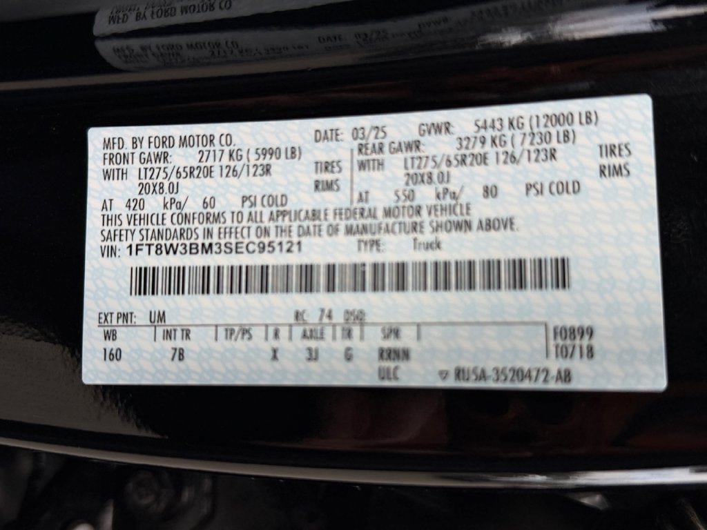 Used 2025 Ford F350 Platinum w/ FX4 Off-Road Package AWD/4WD image 36