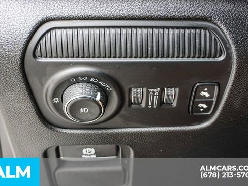 Used 2023 Jeep Wagoneer Series III w/ Preferred Equipment Group image 52