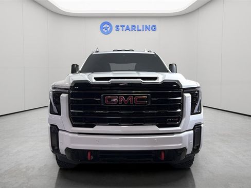 Used 2024 GMC Sierra 2500 AT4 w/ AT4 Premium Plus Package image 23