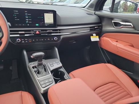 New 2026 Kia Sportage SX image 11