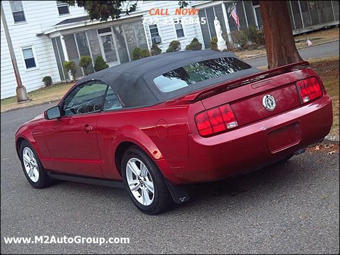 Used 2006 Ford Mustang Premium image 20