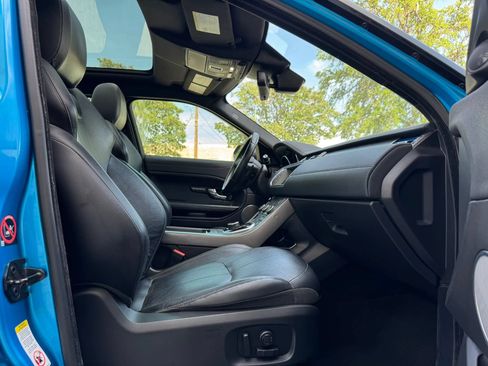Used 2018 Land Rover Range Rover Evoque SE Premium AWD/4WD image 23