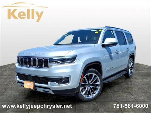 Certified 2022 Jeep Wagoneer Series II w/ Premium Group I AWD/4WD image 1