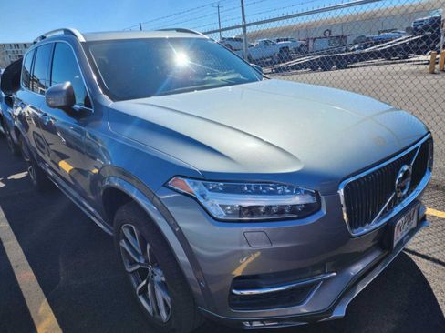 Used 2019 Volvo XC90 T6 Momentum w/ Protection Package Premier AWD/4WD image 8