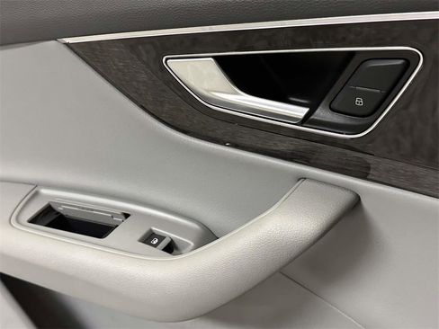 Used 2019 Audi Q7 3.0T Premium Plus w/ Premium Plus Package image 22