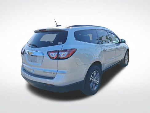 Used 2016 Chevrolet Traverse LT FWD image 8