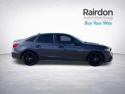 Used 2022 Honda Civic Sport image 10