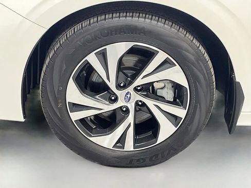 Used 2023 Subaru Legacy Premium AWD/4WD image 30
