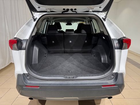 Certified 2025 Toyota RAV4 LE AWD/4WD image 11