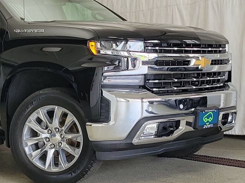 Certified 2022 Chevrolet Silverado 1500 LTZ w/ Safety Package II AWD/4WD image 6