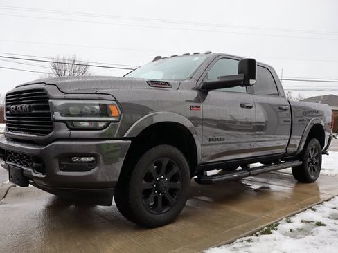 Used 2021 RAM 2500 Laramie w/ Night Edition image 8