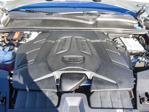 Used 2025 Porsche Cayenne image 26