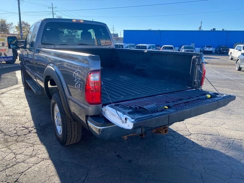Used 2014 Ford F250 XLT w/ Snow Plow Prep Package image 5