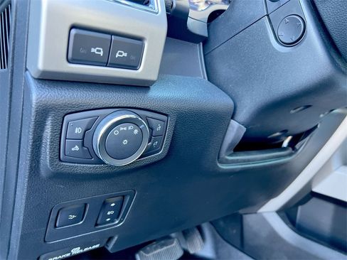 Used 2019 Ford F350 Lariat w/ Lariat Ultimate Package image 16