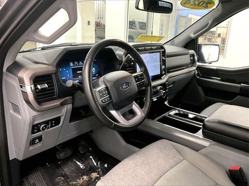 Used 2024 Ford F150 XLT w/ Mobile Office Package image 8