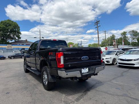 Used 2019 Ford F250 Lariat w/ Lariat Ultimate Package AWD/4WD image 6