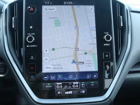 Used 2025 Subaru Crosstrek 2.5i Limited w/ Crosstrek Mirror Package image 25