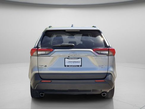 Used 2020 Toyota RAV4 LE w/ All Weather Liner Package AWD/4WD image 16