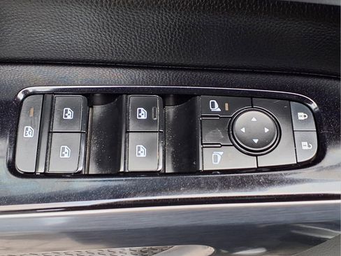 Certified 2023 Nissan Pathfinder SL AWD/4WD image 19