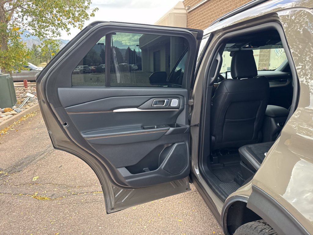 Used 2026 Ford Explorer Tremor w/ Tremor Ultimate Package AWD/4WD image 17