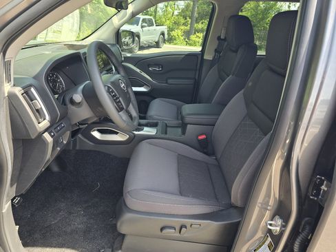 New 2026 Nissan Frontier SV RWD image 12