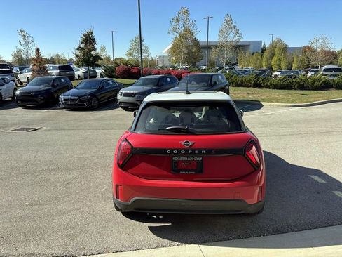 Certified 2025 MINI Cooper S image 6