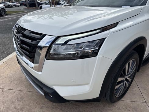 Used 2022 Nissan Pathfinder Platinum w/ Cargo Package image 7